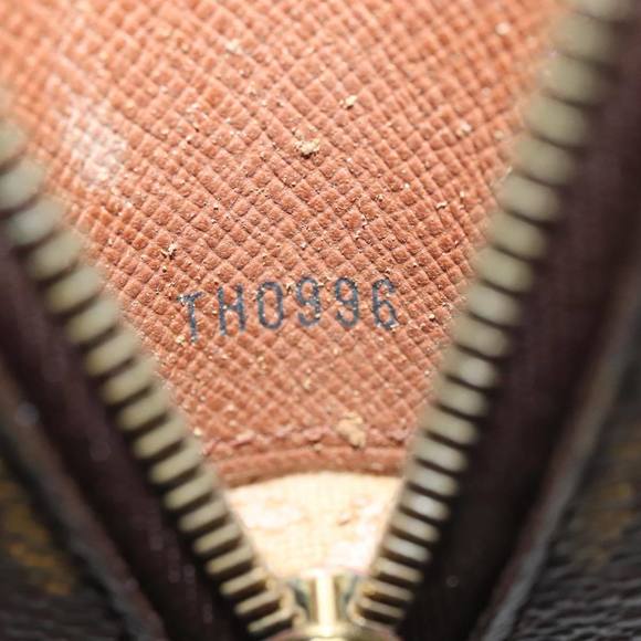 LOUIS VUITTON Monogram Trousse Demi Ronde Cosmetic Pouch M47520 LV Auth 90360 - Picture 12 of 16